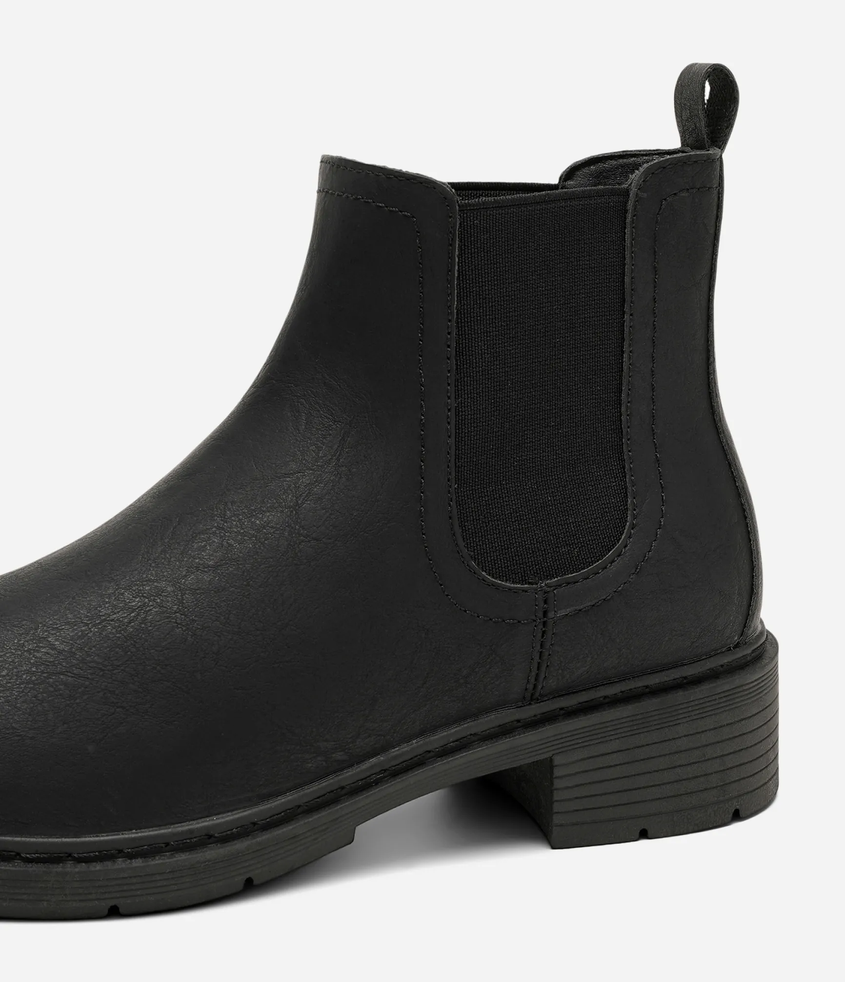 CLOU, Chelseaboots