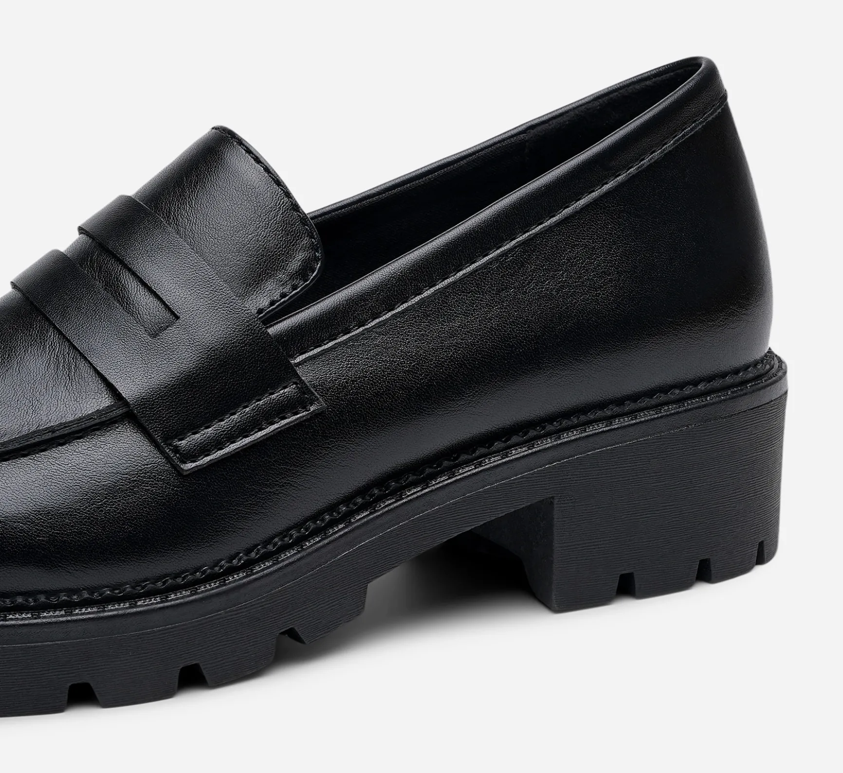 CLOU, Loafers