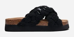 CLOU, Sandaler