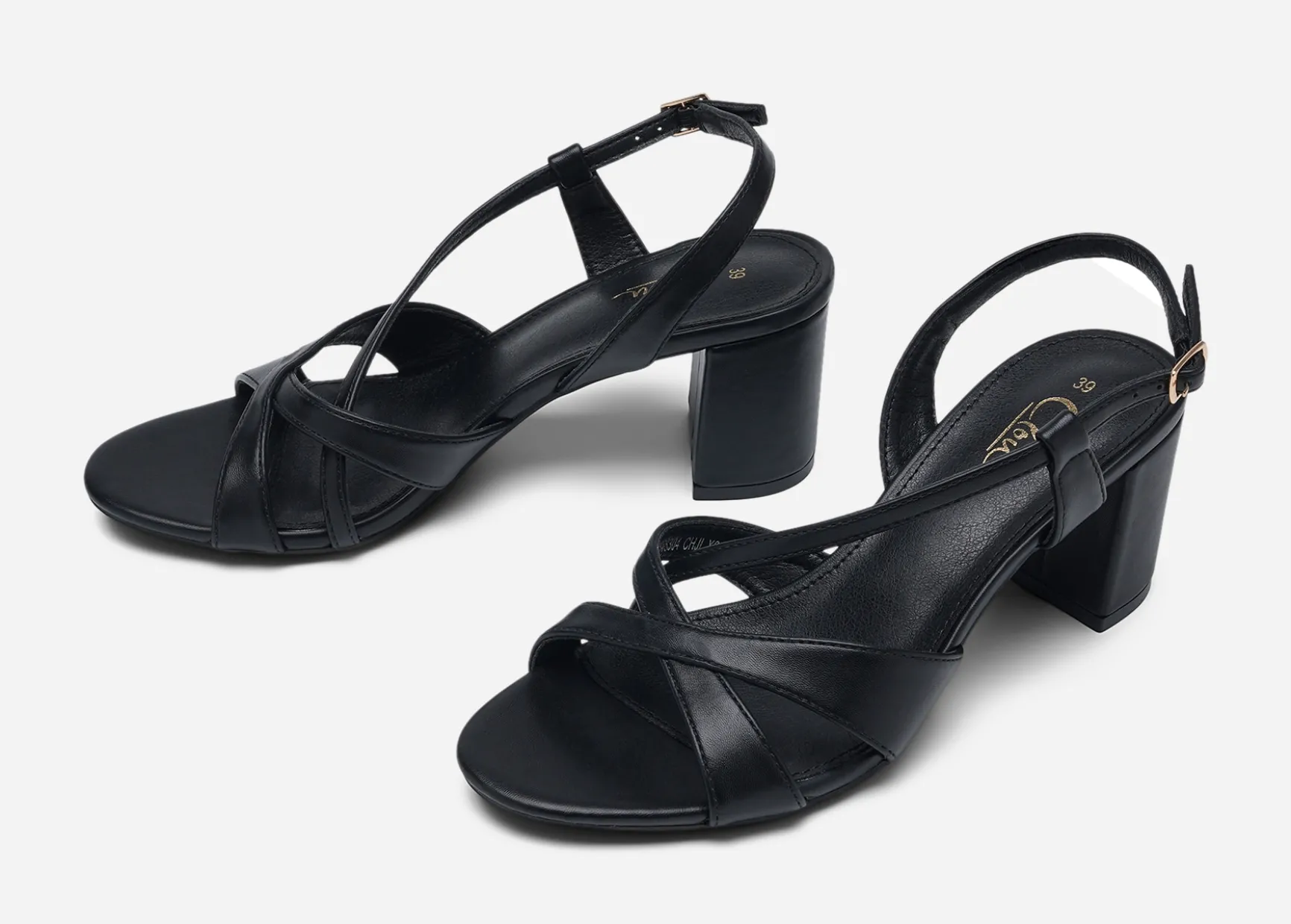 CLOU, Sandaletter med remmar