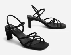 CLOU, Sandaletter med remmar