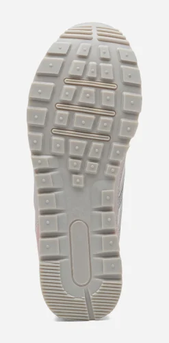 CLOU, Sneakers