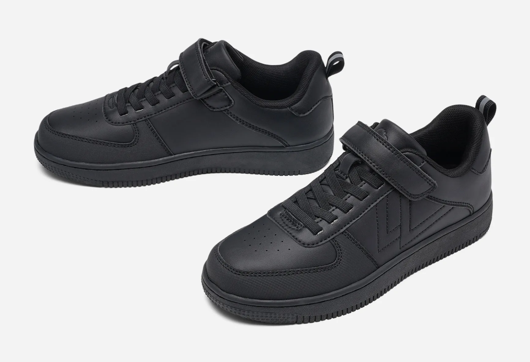 LEJON, Sneakers