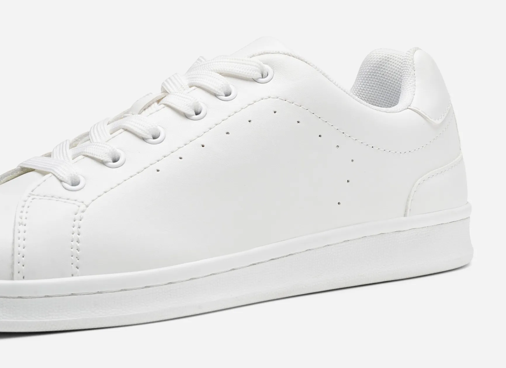 LEJON, Sneakers