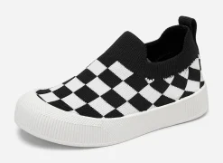 Mino, Sock sneakers