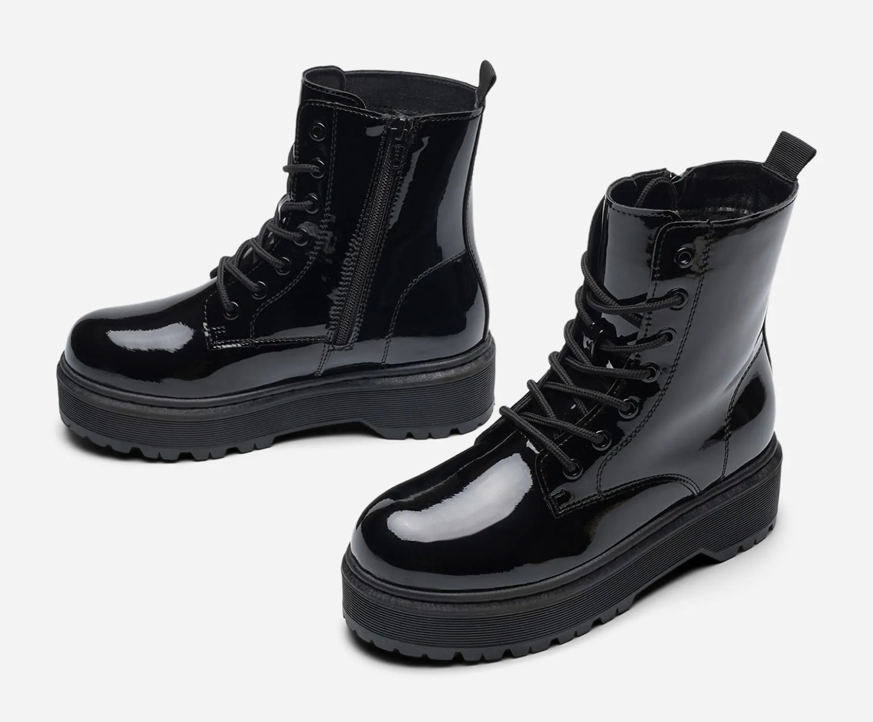 ZOEY, Varmfodrade boots med snörning